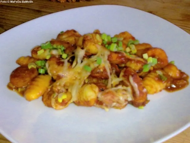 Rezept: Currywurst-Gnocchi-Auflauf Bild Nr. 2 Currywurst-Gnocchi-Auflauf - Rezept - Bild Nr. 2