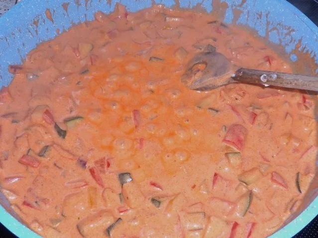 Aufläufe/Gratins: Würziger Gyros-Hähnchen-Auflauf mit Fetakäse - Rezept - Bild Nr. 8