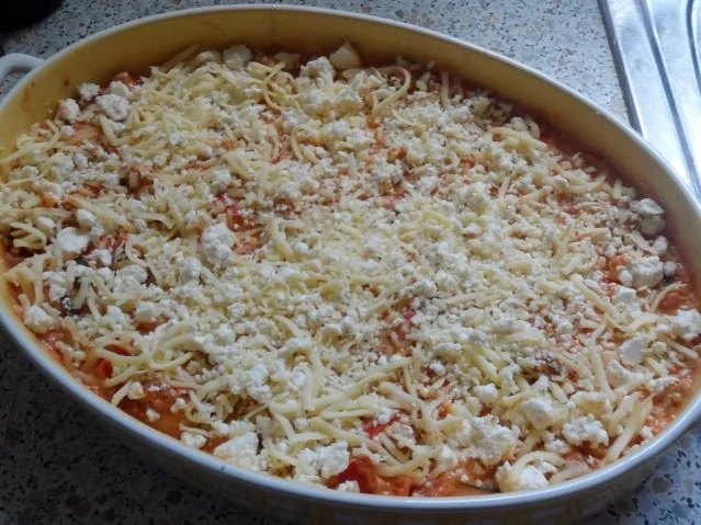 Aufläufe/Gratins: Würziger Gyros-Hähnchen-Auflauf mit Fetakäse - Rezept - Bild Nr. 12