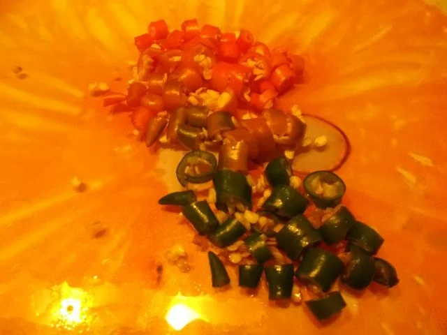 Öl: Mixed Chiliöl mit gemischten Kräutern - Rezept - Bild Nr. 3