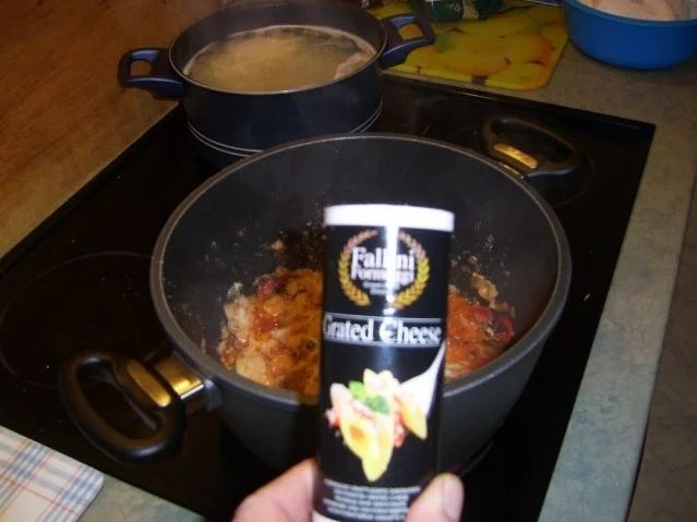 Hähnchenbrust an Zucchinigemüse mit Erdnussbandnudeln - Rezept - Bild Nr. 10