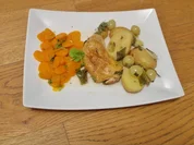 Knuspriges Winzerhähnchen mit Vichykarotten - Rezept