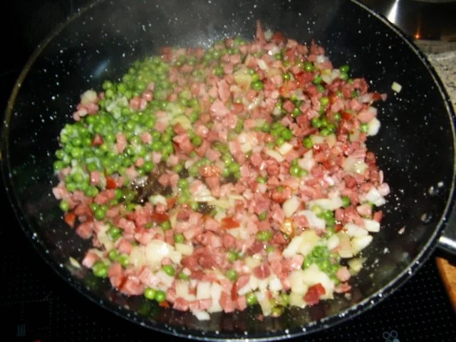 Rezept: Schinken-Erbsennudeln Bild Nr. 4 Schinken-Erbsennudeln - Rezept - Bild Nr. 4