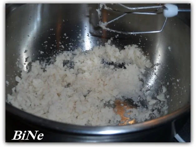 Rezept: BiNe` S BLACK & WHITE MARSHMALLOWS Bild Nr. 6 BiNe` S BLACK & WHITE MARSHMALLOWS - Rezept - Bild Nr. 6