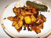 Sauerfleisch mit Bratkartoffeln (eigentlich Sülze, die habe ich aber verzaubert) - Rezept