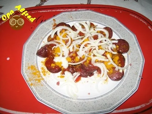 Kleine Gerichte: Opa`s Currywurst herzhaft - Rezept - Bild Nr. 2