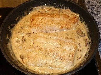 Bacalao mit Pilzen in Sahnesauce - Rezept - Bild Nr. 5