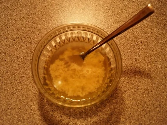 Rezept: Knoblauchöl Bild Nr. 3 Knoblauchöl - Rezept - Bild Nr. 3