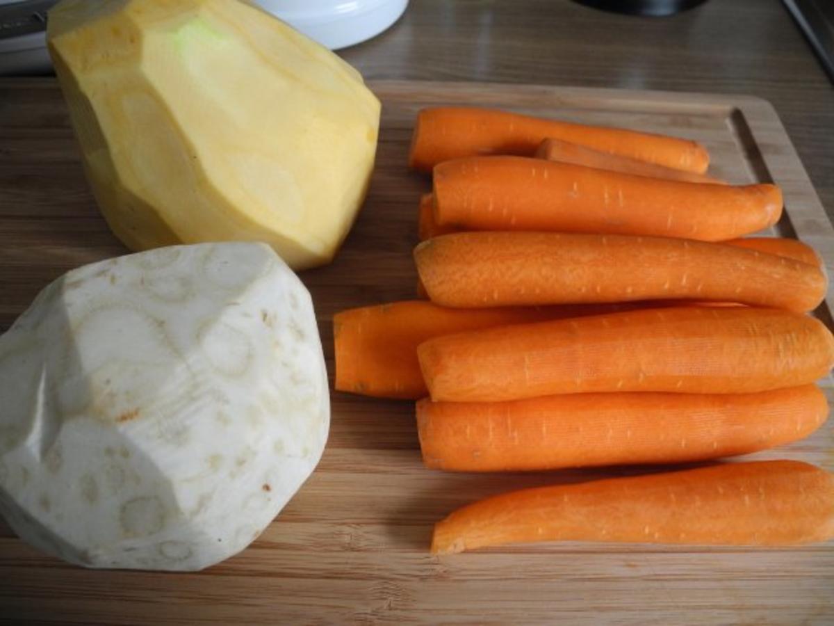 Vegan : Brokkoli - Gemüse-Auflauf aus dem Backofen - Rezept - Bild Nr. 2