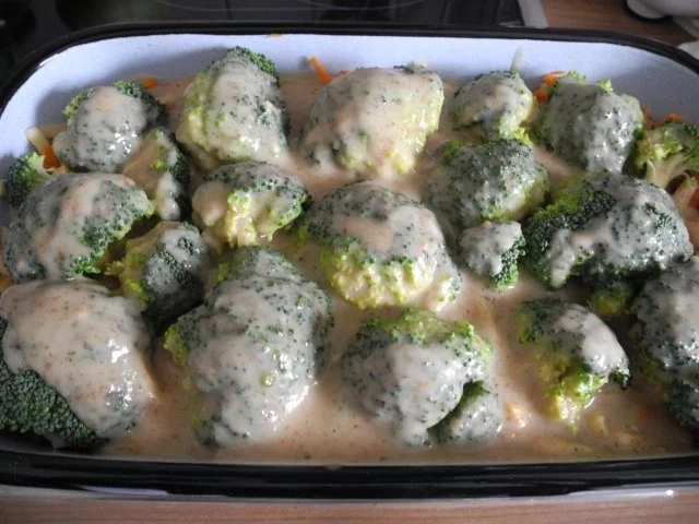 Vegan : Brokkoli - Gemüse-Auflauf aus dem Backofen - Rezept - Bild Nr. 11