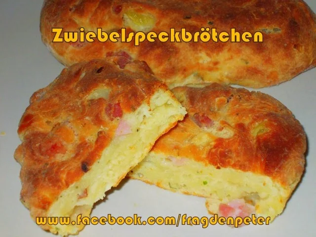 Linseneintopf mit Zwiebelspeckbrötchen - Rezept