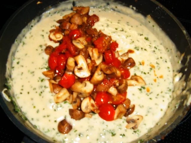 Rezept: Eier-Champignon-Pfanne Bild Nr. 9 Eier-Champignon-Pfanne - Rezept - Bild Nr. 9