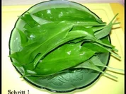 Rezept: Bärlauchsuppe mit Parmesan Bärlauchsuppe mit Parmesan - Rezept