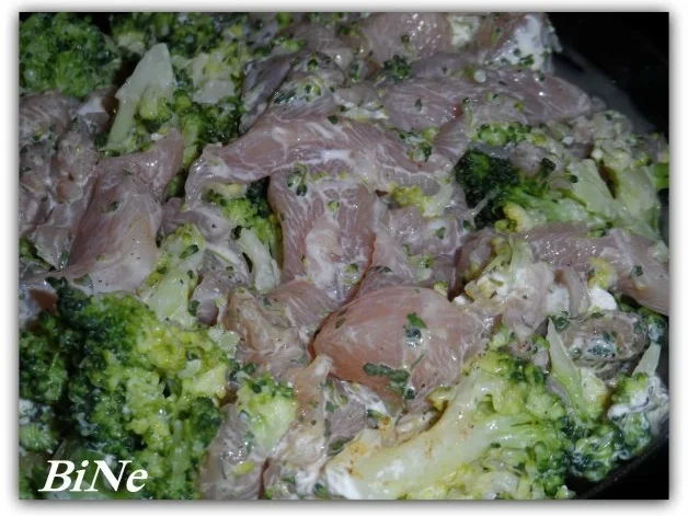 BiNe` S HÆHNCHEN - BROCCOLIAUFLAUF - Rezept - Bild Nr. 5