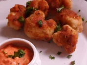 Gemüse: Knusprig gebratener Blumenkohl & dazu ein fruchtig-pikanter Paprika-Dip - Rezept