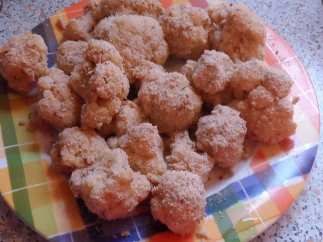 Rezept: Gemüse: Knusprig gebratener Blumenkohl & dazu ein fruchtig-pikanter Paprika-Dip Bild Nr. 6 Gemüse: Knusprig gebratener Blumenkohl & dazu ein fruchtig-pikanter Paprika-Dip - Rezept - Bild Nr. 6