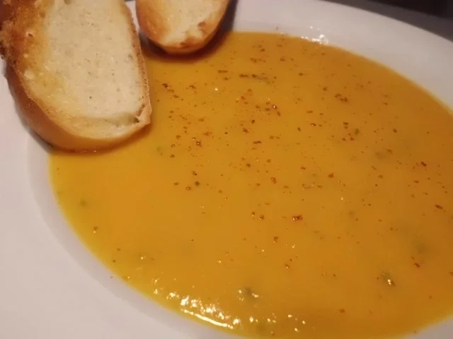 Suppe: Kürbis-Quitten-Cremesuppe - Rezept