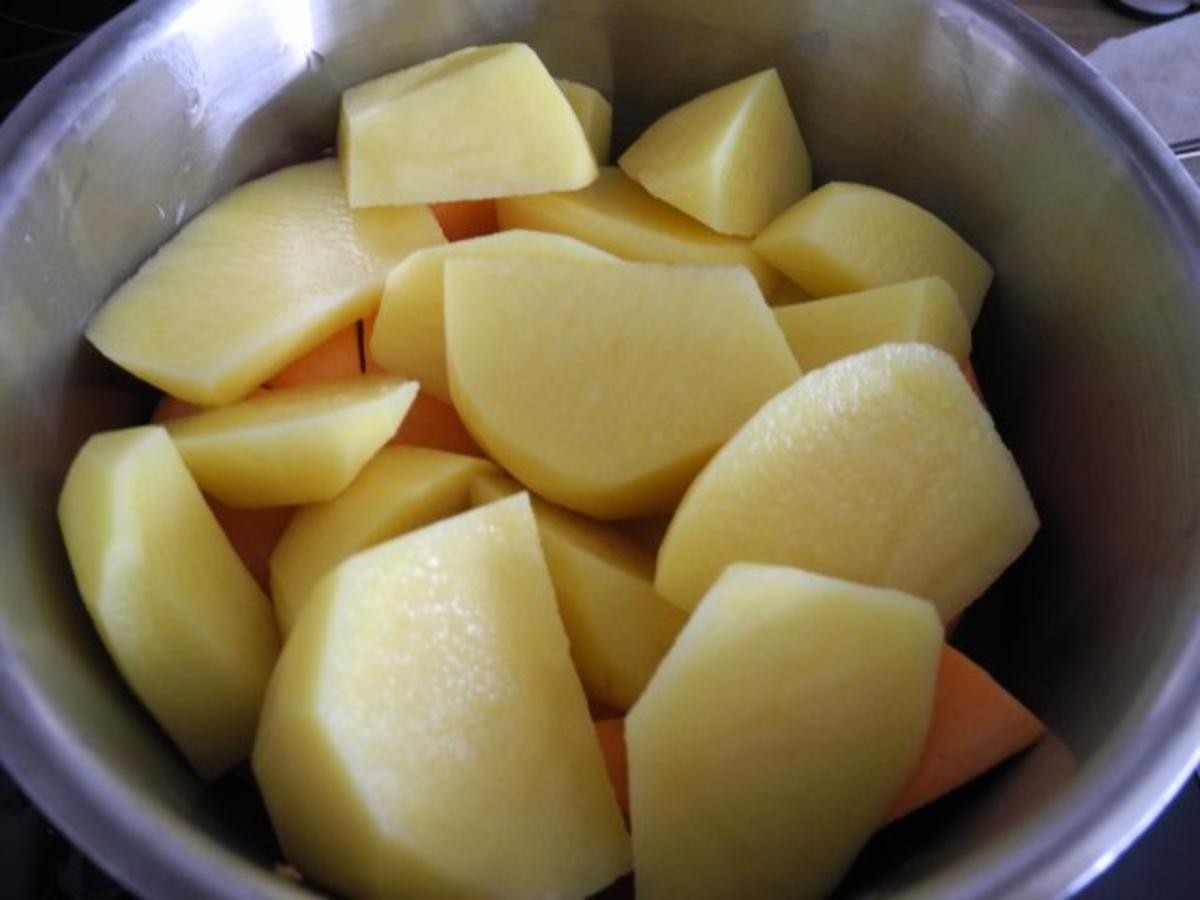 Vegan : Sojanuggets an Süßkartoffel - Kartoffelstampf mit buntem Gemüse - Rezept - Bild Nr. 4