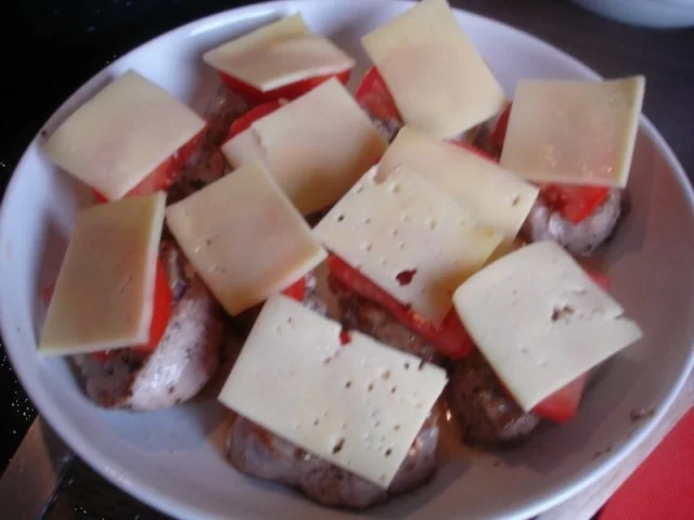 Schweinefilets-Medaillons mit gebackenem Blumenkohl und Tatarsauce *) - Rezept - Bild Nr. 9