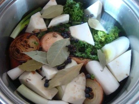 Grundrezept für Rinderbrühe nach "SuppenGeniesser" Art - Rezept - Bild Nr. 7