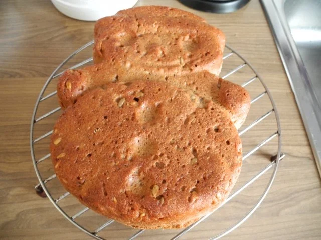 Rezept: Brot & Brötchen : Ein anderes Brot Bild Nr. 4 Brot & Brötchen : Ein anderes Brot - Rezept - Bild Nr. 4