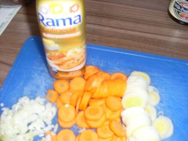 Rinderschmorbraten NT in Preiselbeer-Rotweinsoße und Petersilien-Butterkartöffelchen - Rezept - Bild Nr. 5