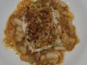 Cassoulet mit weissen Bohnen und gratiniertem Seewolffilet - Rezept