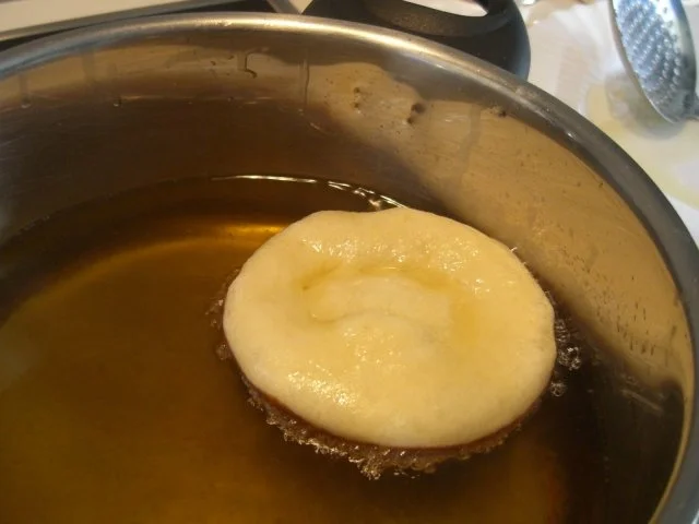 Ausgezogene Küchle - Rezept - Bild Nr. 2