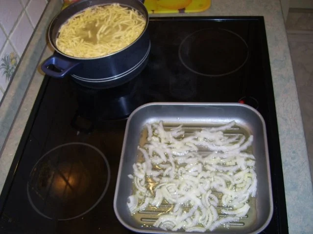 Hähnchenleber mit frischen Champignons und Spätzle - Rezept - Bild Nr. 3