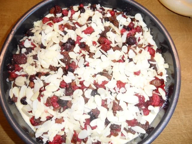 Apfel-Puddingkuchen mit Beeren - Rezept - Bild Nr. 6