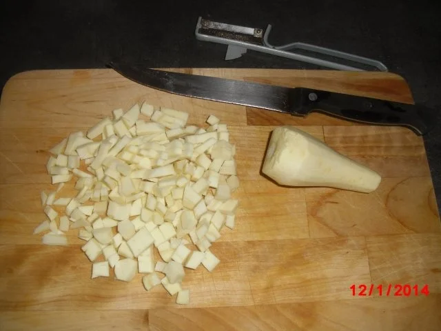 Lauchsuppe mit Pastinakenwürfeln - Rezept - Bild Nr. 5