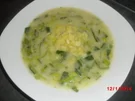 Lauchsuppe mit Pastinakenwürfeln - Rezept