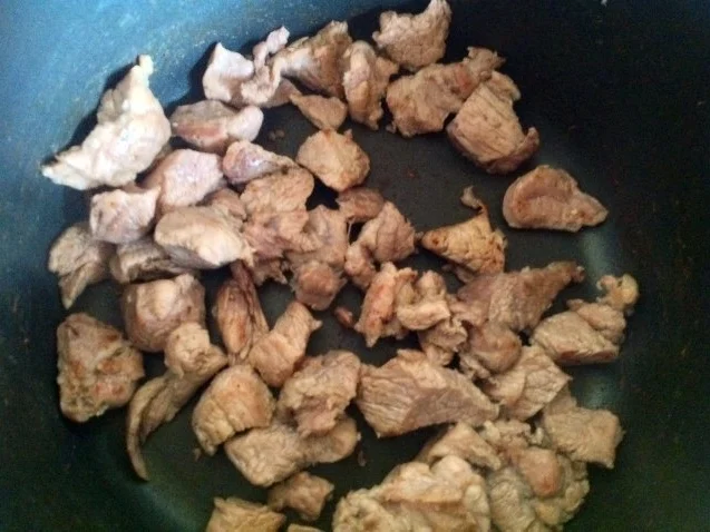 Rezept: Kalbsgulasch Bild Nr. 6 Kalbsgulasch - Rezept - Bild Nr. 6