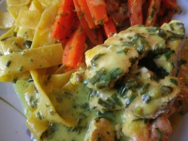 Lachs in Limetten-Schnittlauchsahnesosse mit Orangen-Ingwermöhrengemüse - Rezept - Bild Nr. 8