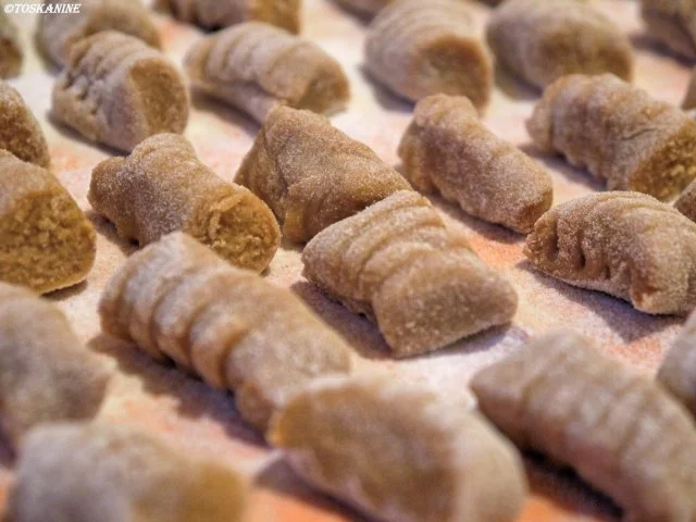 Kastanien-Gnocchi mit Salbei-Butter-Sauce - Rezept - Bild Nr. 12