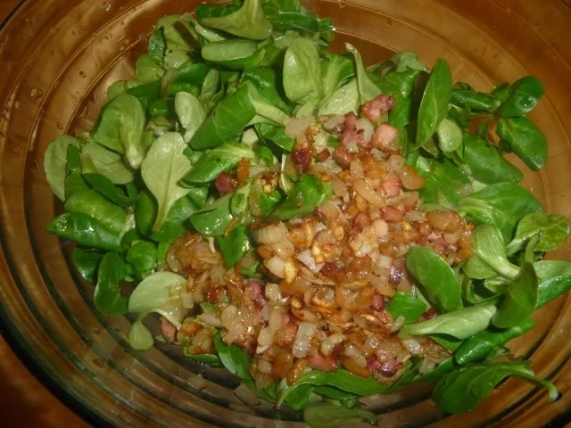 Rezept: Vogerlsalat mit Kartoffeln Bild Nr. 2 Vogerlsalat mit Kartoffeln - Rezept - Bild Nr. 2