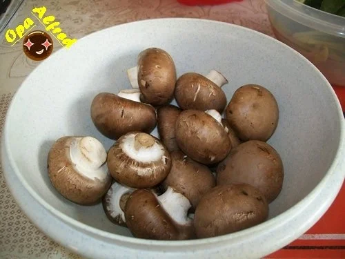 Rezept: Fleisch: Schweinelendchen mit Steinpilzchampion Bild Nr. 3 Fleisch: Schweinelendchen mit Steinpilzchampion - Rezept - Bild Nr. 3