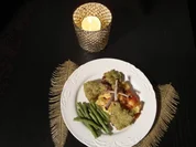 Lammkarree in Kräuterkruste mit Gnocchi und Bohnen - Rezept