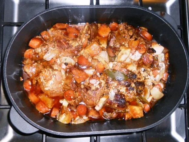 Rezept: "Oma - Friede`s" - Kaninchenbraten in Sahnesauce (Rzpt. um 1936) Bild Nr. 16 "Oma - Friede`s" - Kaninchenbraten in Sahnesauce (Rzpt. um 1936) - Rezept - Bild Nr. 16