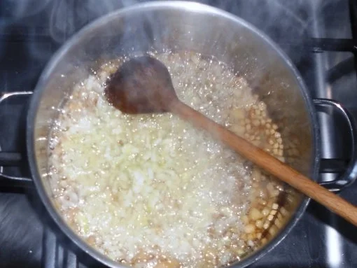 Rezept: "Oma - Friede`s" - Kaninchenbraten in Sahnesauce (Rzpt. um 1936) Bild Nr. 33 "Oma - Friede`s" - Kaninchenbraten in Sahnesauce (Rzpt. um 1936) - Rezept - Bild Nr. 33