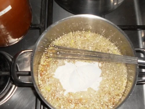 Rezept: "Oma - Friede`s" - Kaninchenbraten in Sahnesauce (Rzpt. um 1936) Bild Nr. 35 "Oma - Friede`s" - Kaninchenbraten in Sahnesauce (Rzpt. um 1936) - Rezept - Bild Nr. 35