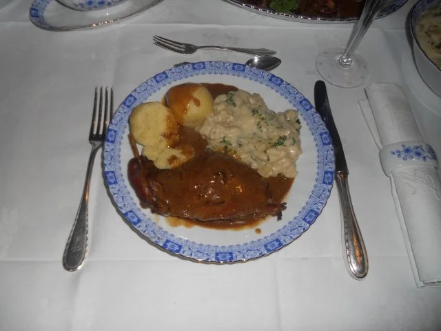 Rezept: "Oma - Friede`s" - Kaninchenbraten in Sahnesauce (Rzpt. um 1936) Bild Nr. 50 "Oma - Friede`s" - Kaninchenbraten in Sahnesauce (Rzpt. um 1936) - Rezept - Bild Nr. 50