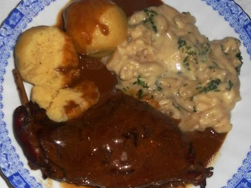 Rezept: "Oma - Friede`s" - Kaninchenbraten in Sahnesauce (Rzpt. um 1936) Bild Nr. 52 "Oma - Friede`s" - Kaninchenbraten in Sahnesauce (Rzpt. um 1936) - Rezept - Bild Nr. 52