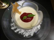 Orangenmascarponecreme mit Himbeermark - Rezept