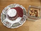 Panna Cotta croccante mit Torta al cioccolato morbide und Kirsch-Ingwer-Sößchen - Rezept