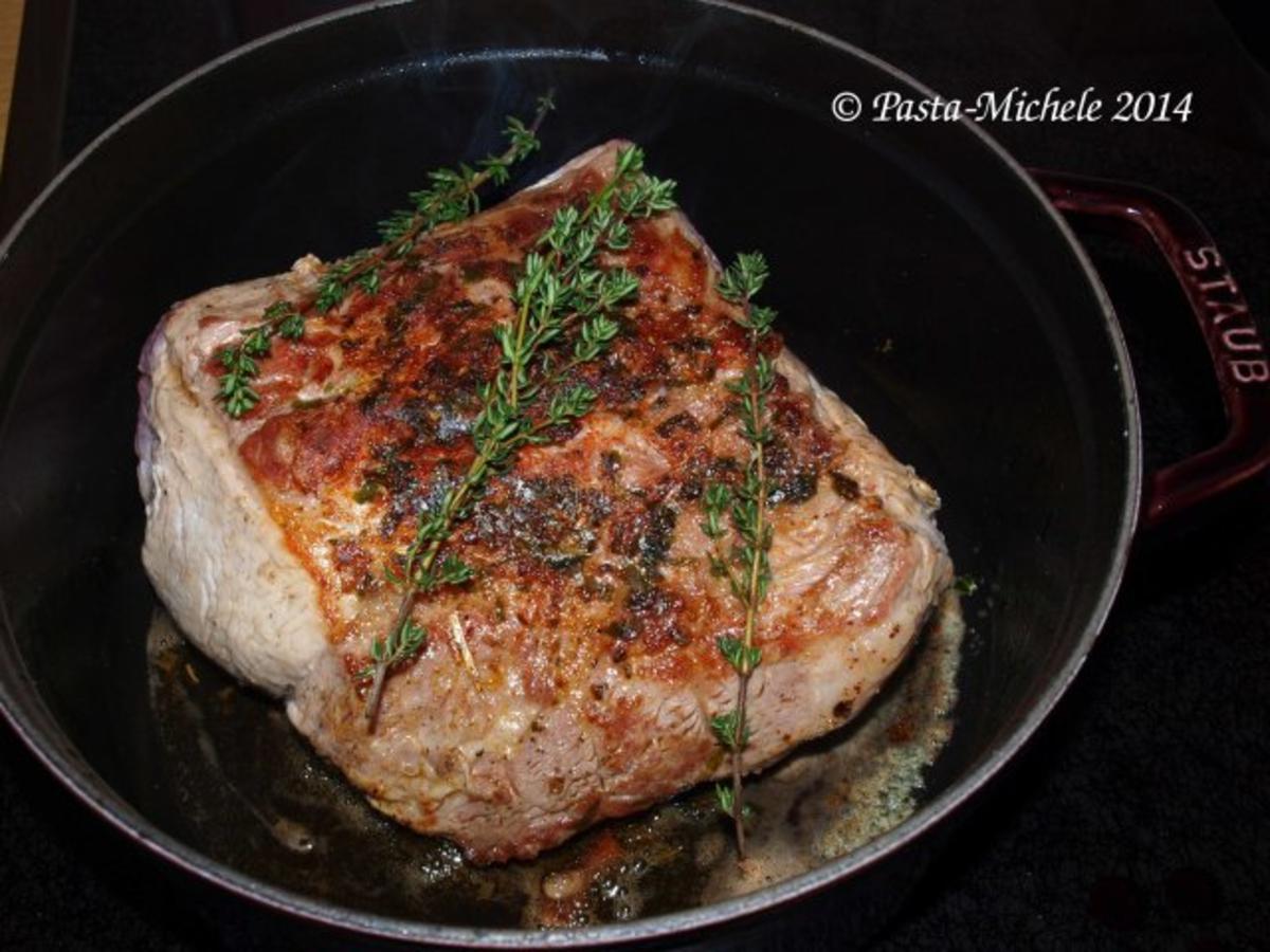 Schweinebraten pikant mit Schmoräpfeln und Zwiebeln - Rezept - Bild Nr. 3