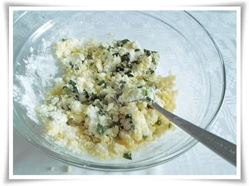 Rezept: Ricotta-Petersilie Klößchen = als vielseitige Beilage Bild Nr. 10 Ricotta-Petersilie Klößchen = als vielseitige Beilage - Rezept - Bild Nr. 10