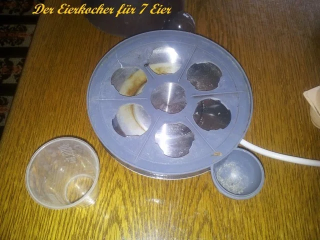 Rezept: Sahnemeerrttich auf Volkorntoast mit Mittelweichem Ei Bild Nr. 2 Sahnemeerrttich auf Volkorntoast mit Mittelweichem Ei - Rezept - Bild Nr. 2