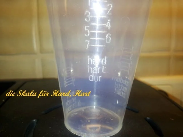 Rezept: Sahnemeerrttich auf Volkorntoast mit Mittelweichem Ei Bild Nr. 5 Sahnemeerrttich auf Volkorntoast mit Mittelweichem Ei - Rezept - Bild Nr. 5