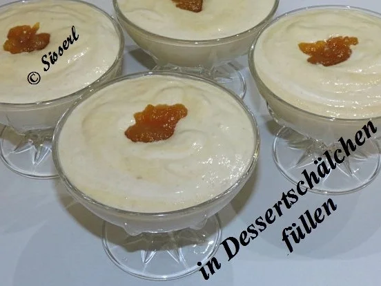 Rezept: Sisserl's – *Quark~Apfelmus~Dessert* Bild Nr. 9 Sisserl's – *Quark~Apfelmus~Dessert* - Rezept - Bild Nr. 9